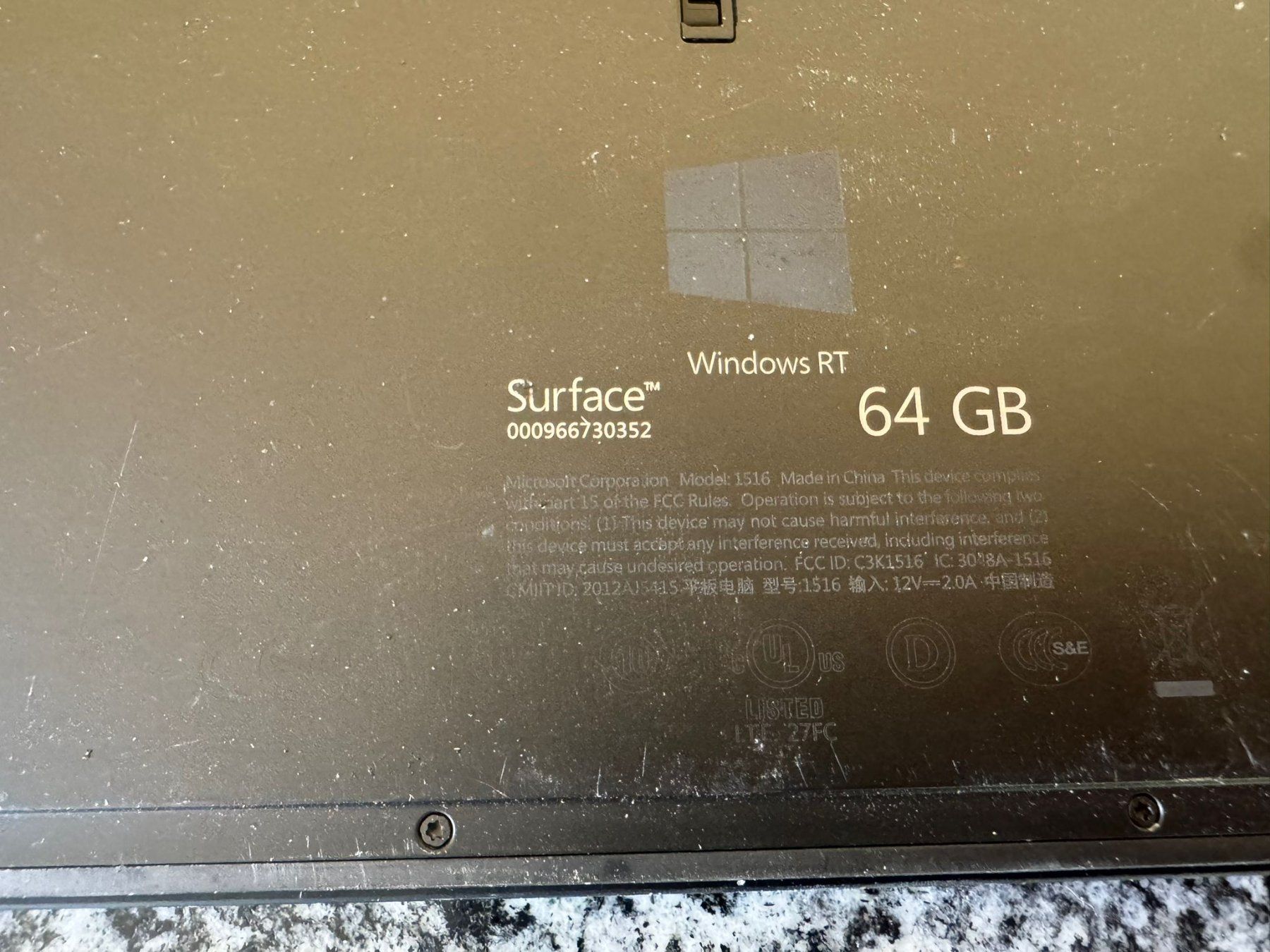 Microsoft Tablet PC: Surface RT 64GB - ungeprüft!! Ab 12CHF!! – Difettoso da Olten venduto da HoYa01 2