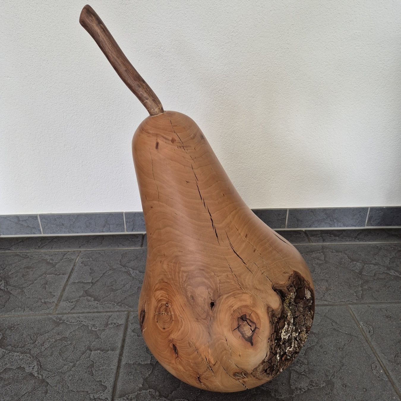 Sculture & Statue: Birne aus Birnbaumholz Ø 36.5 cm – Nuovo (secondo la descrizione) da Ottenbach venduto da WoodGallery 1