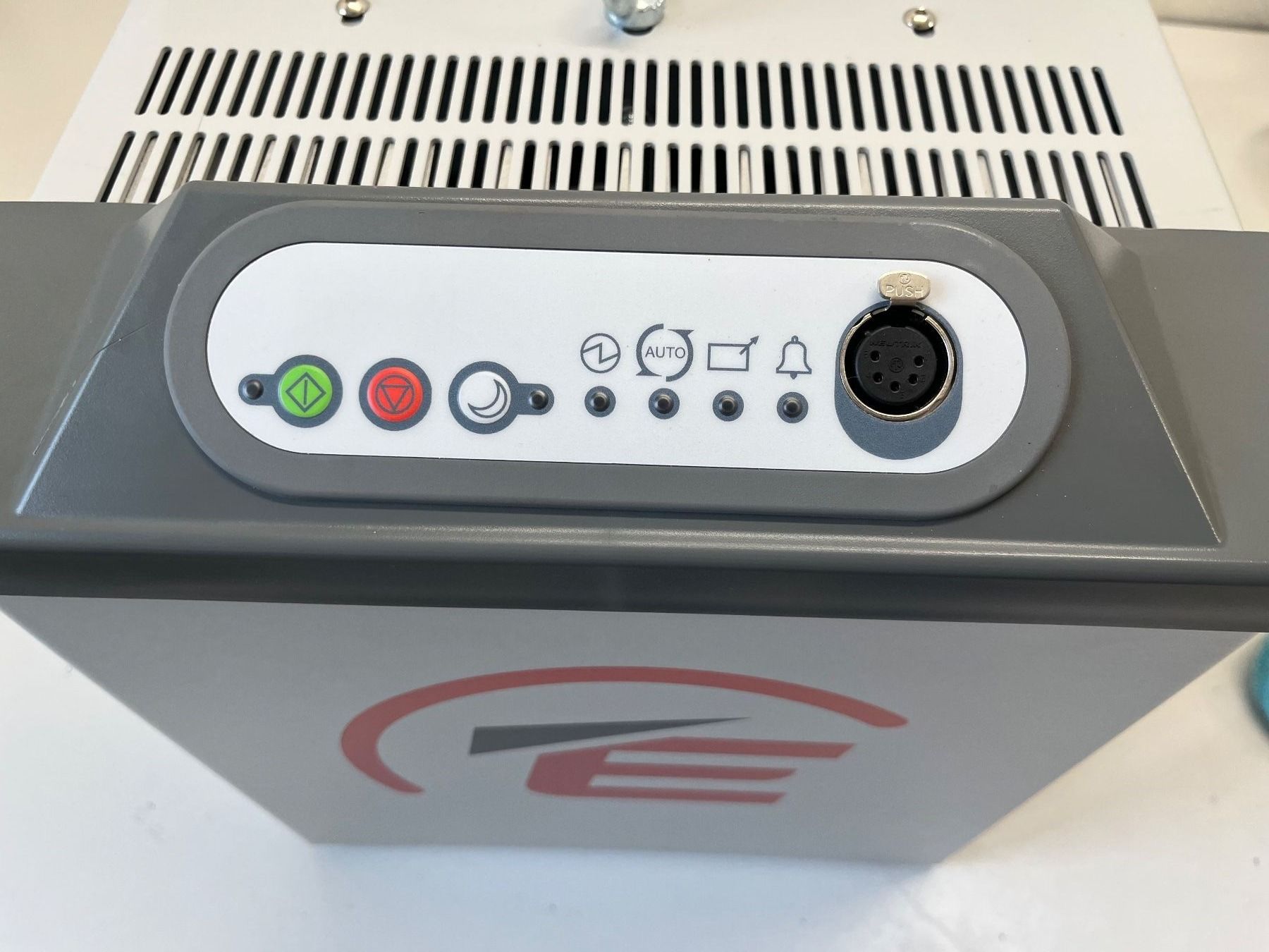 Accessori da laboratorio: Edwards nXL 110i von 2021 – Usato da Niederdorf venduto da LeptonAG_Labor 4