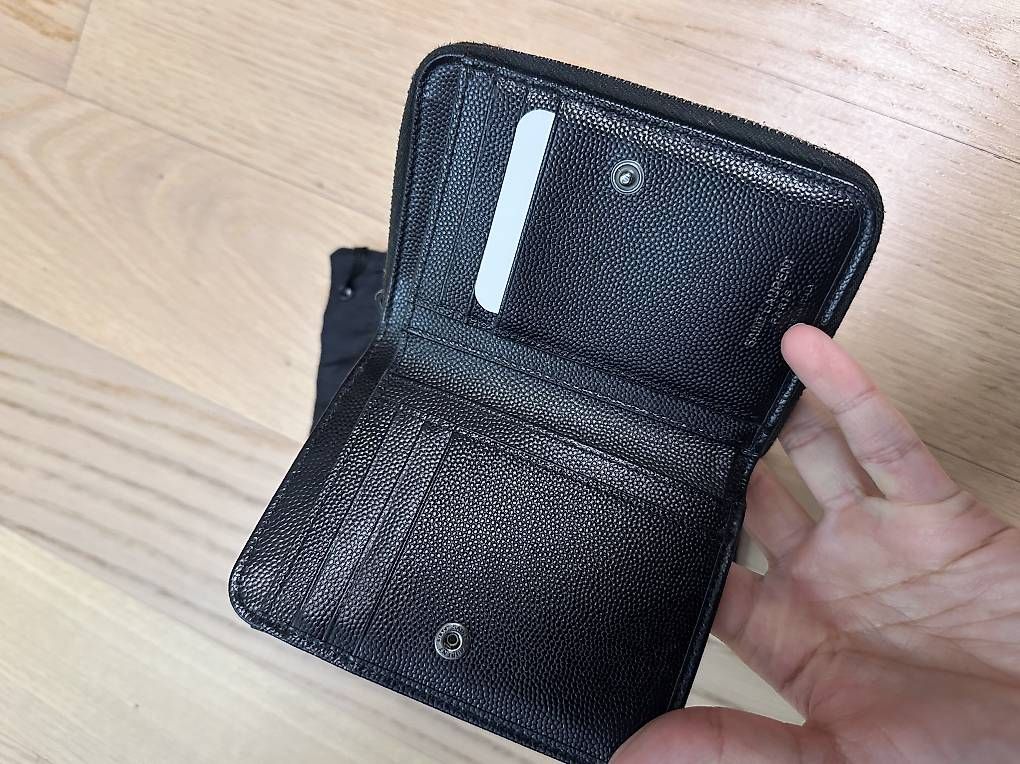 Portemonnaie: YSL Portmonnaie – Gebraucht aus Pfäffikon SZ von JasminS. 1