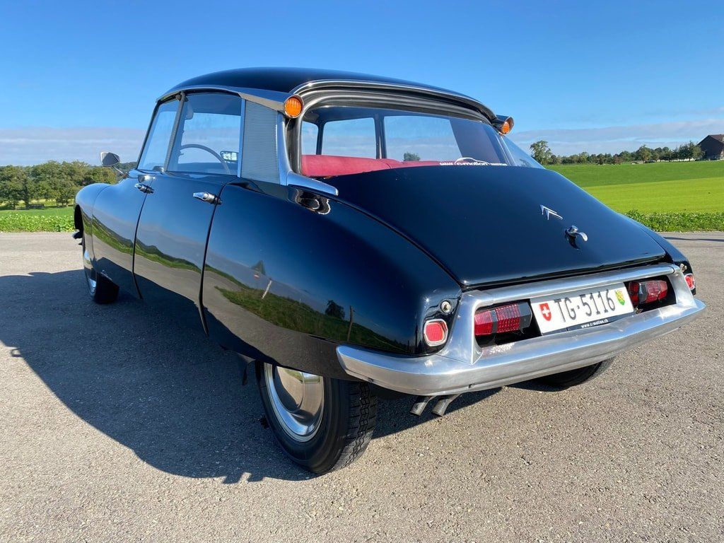 Citroën Autos: Citroen ID/DS zu Verkaufen – Defekt aus Wagerswil von  2