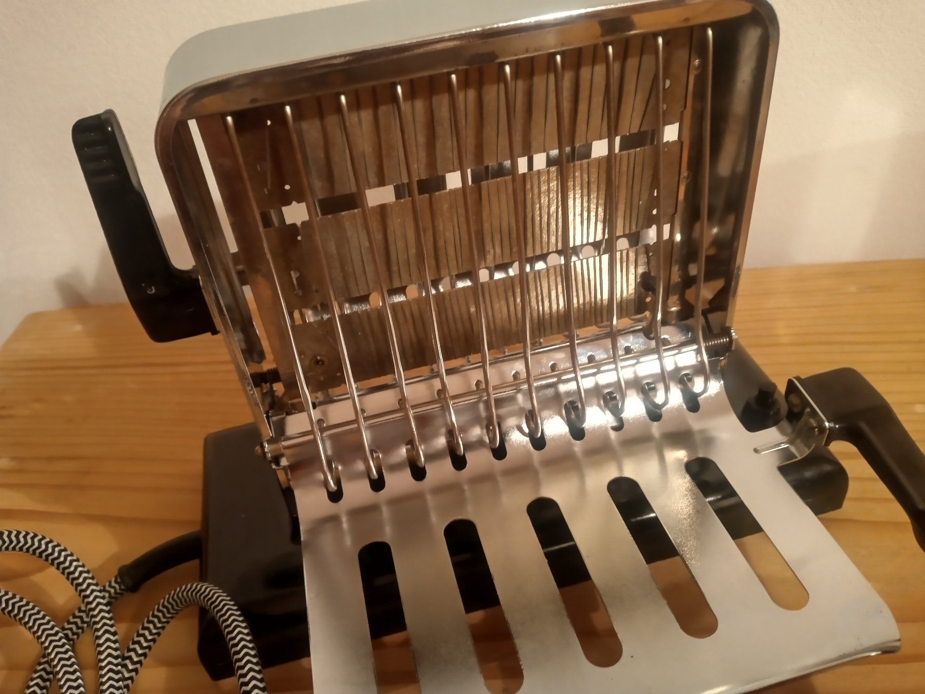 Jura Appareils de cuisine: Jura Toaster – D'occasion à Prez-vers-Siviriez par Monija70 5