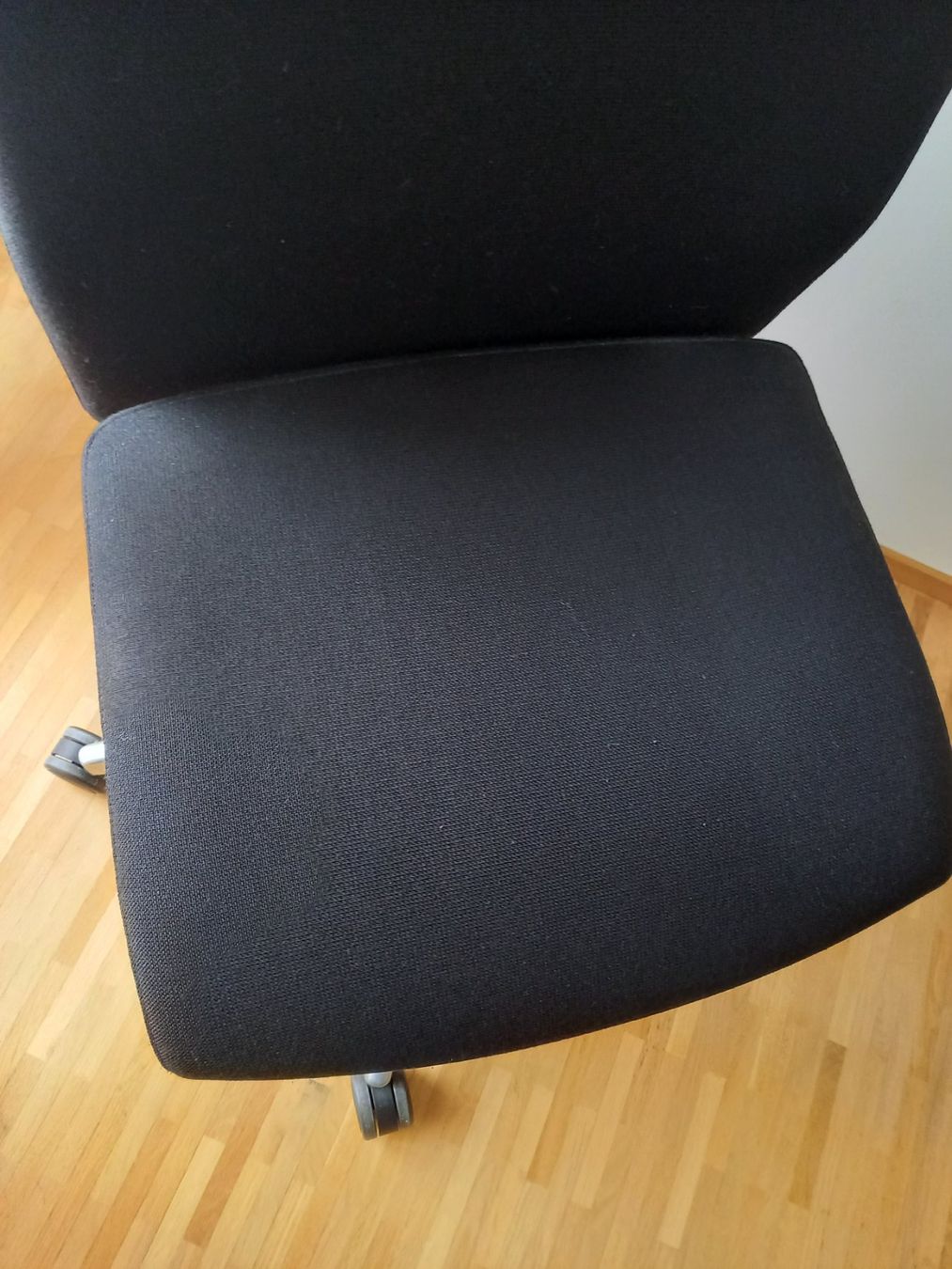 Sedie a rotelle: Bürostuhl Campos – Usato da Zürich venduto da leo_6dwz 1