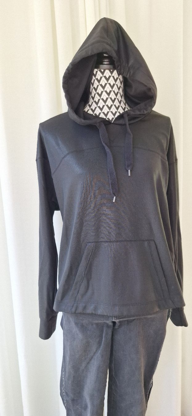 Zara Maglioni & Felpe: Hoodie Schwarz, Grösse L – Nuovo (secondo la descrizione) da Zürich venduto da Milas_closet 1