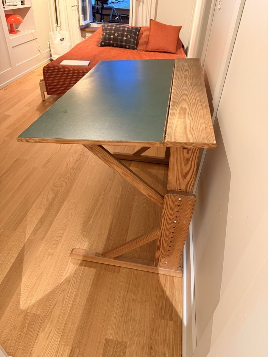 Ikea Scrivanie: Vintage Ikea Desk – Usato da Muri b. Bern venduto da max_z56j 2