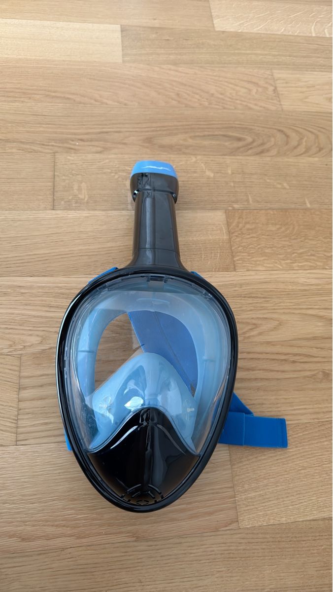 Masken: Schnorchelmaske Schwarz Blau – Gebraucht aus Ebikon von lop_jbb6