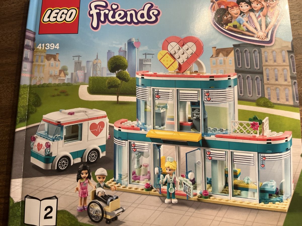 Lego Giocattoli: LEGO Friends Krankenhaus – Nuovo (secondo la descrizione) da Brittnau venduto da Butterfly1515