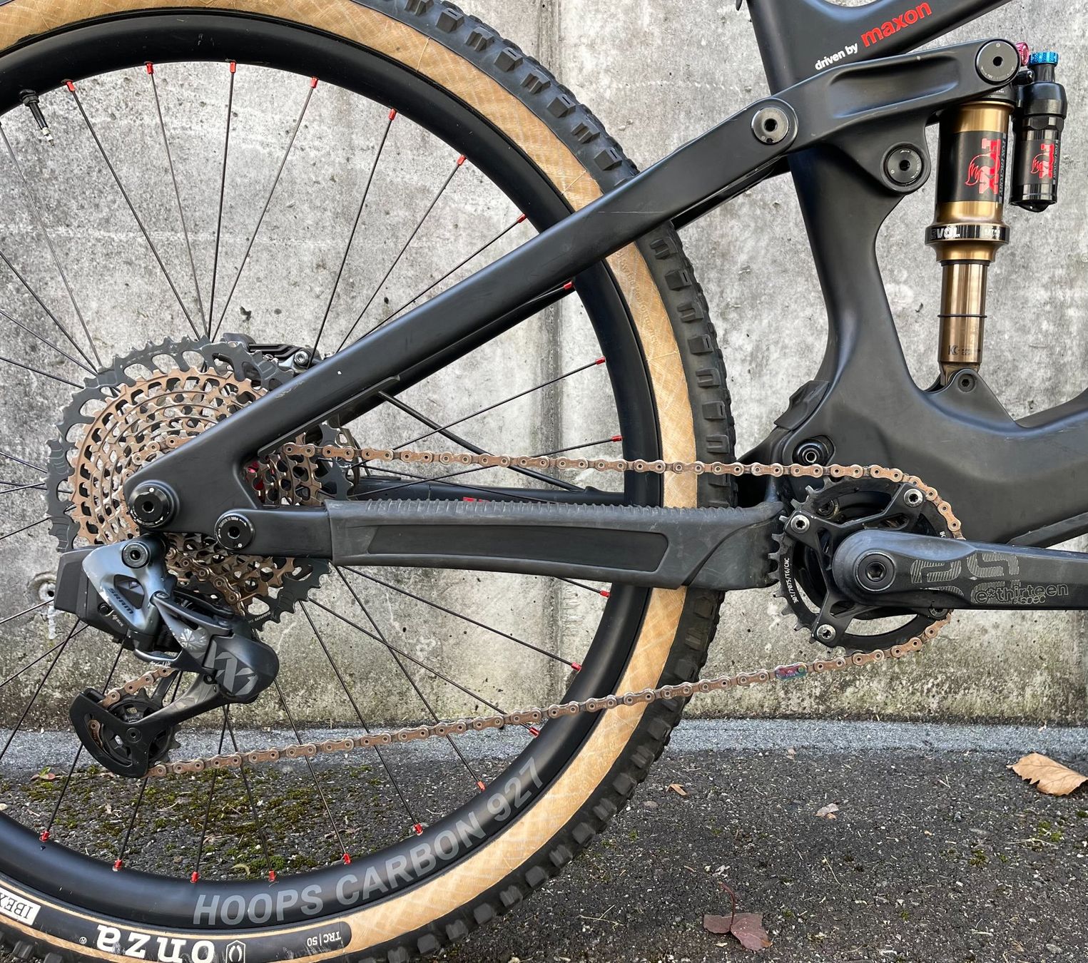 Velos: Transalpes E1 Carbon, High-End Light E-MTB, Rahmengrösse M – Gebraucht aus Sempach von Eule6072 1