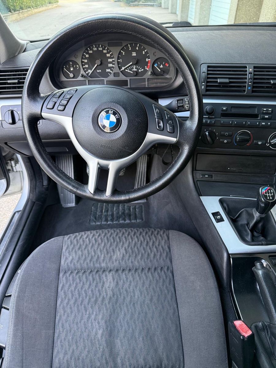 BMW Automobili: BMW e46 320i 170ch – Usato da Lausanne venduto da far_2dyj 3