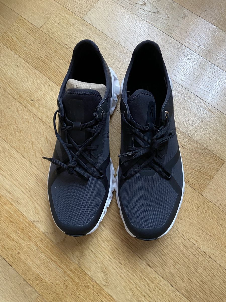On Scarpe da uomo: NEU ON SNEAKER GRÖSSE 43 – Nuovo e nell'imballaggio originale da Zürich venduto da schneeflocke303