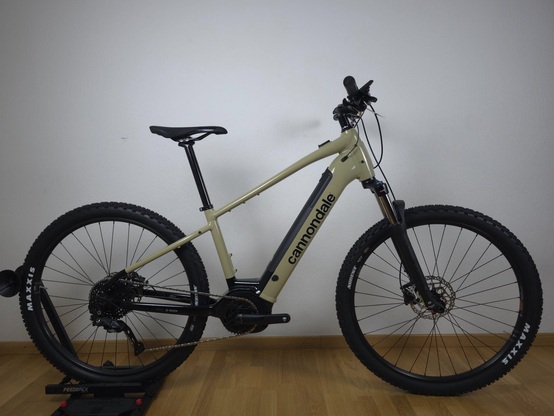Cannondale Velos: Cannondale Trail Neo4 – Neu und originalverpackt aus Fahrweid von erz_b7wb 1