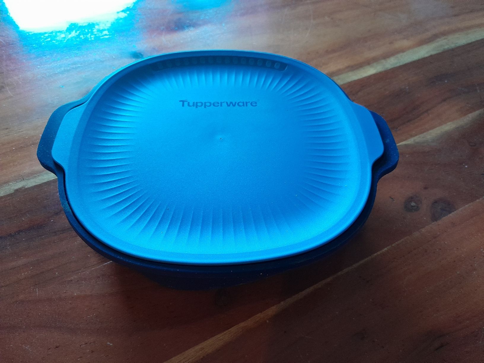 Tupperware Recipients et similaires: Tupperware Popcorn Maker – Neuf avec emballage d'origine à Unteriberg par 19andrea95 1