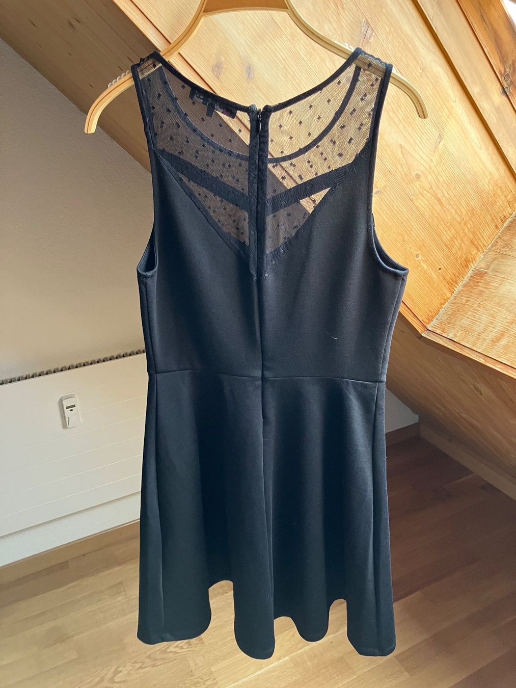 Vestiti: schwarzes Cocktailkleid M – Usato da St. Gallen venduto da andreav. 1