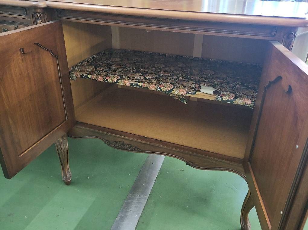 Credenze: Antikes Buffet/Sideboard – Usato da Pratteln venduto da Cartonsducoeur_bl 5