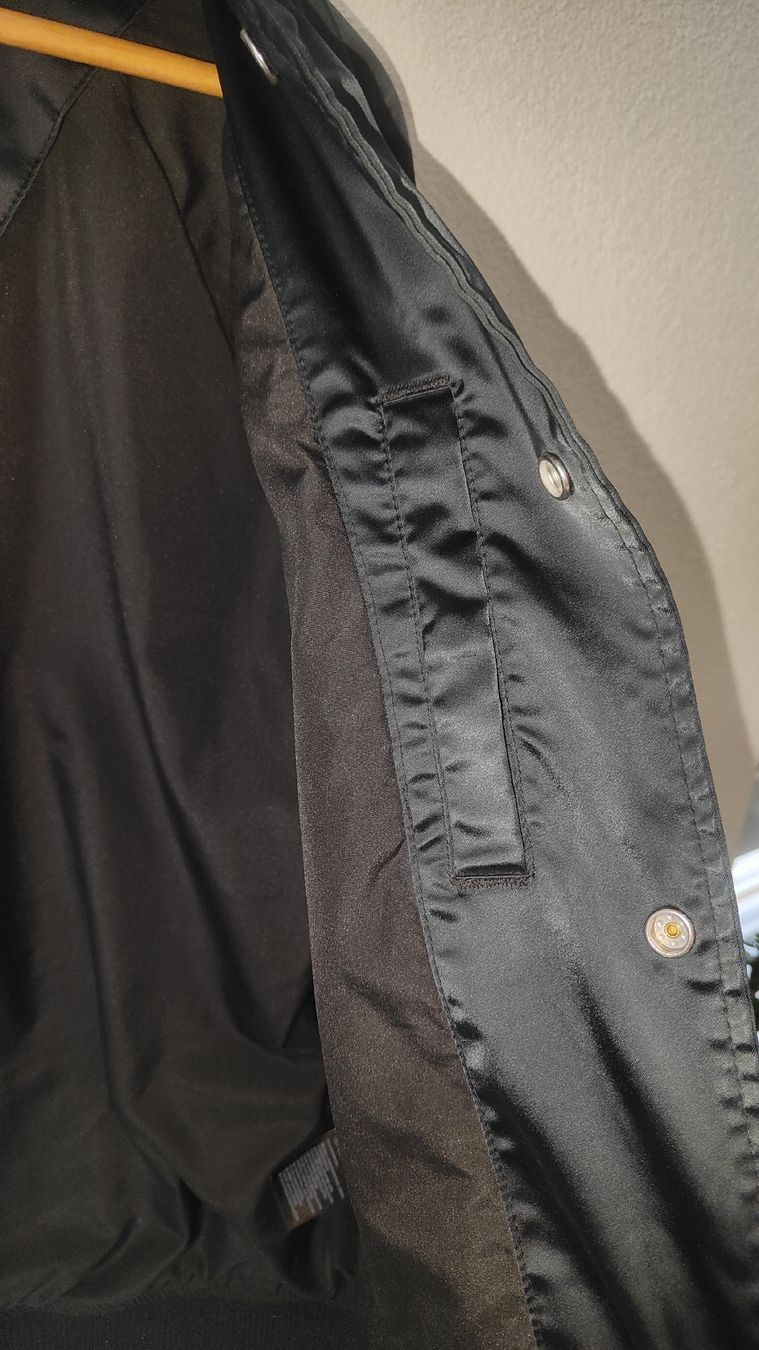H&M Jacken: H&M Satin Bomberjacke Grösse M – Neu (gemäss Beschreibung) aus Sulgen von pen_hf7f 5