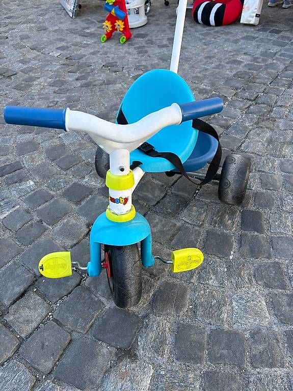 Véhicules pour enfants: Tricycle Smoby – D'occasion à La Chaux-de-Fonds par castanheiraf1 1