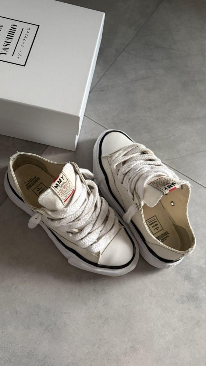 Herrenschuhe: Maison mihara White – Neu (gemäss Beschreibung) aus Hauterive NE von bur_8xqg 1