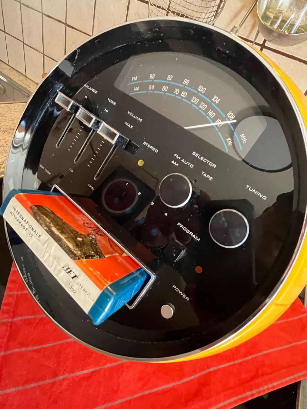 Weltron Radios: WELTRON Model 2001 – Gebraucht aus Menziken von Hotdevil1 2