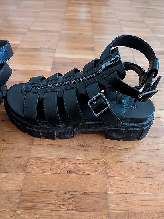 Scarpe da donna: Sandaletten schwarz Gr.39  – Usato da Kreuzlingen venduto da si_ho 1