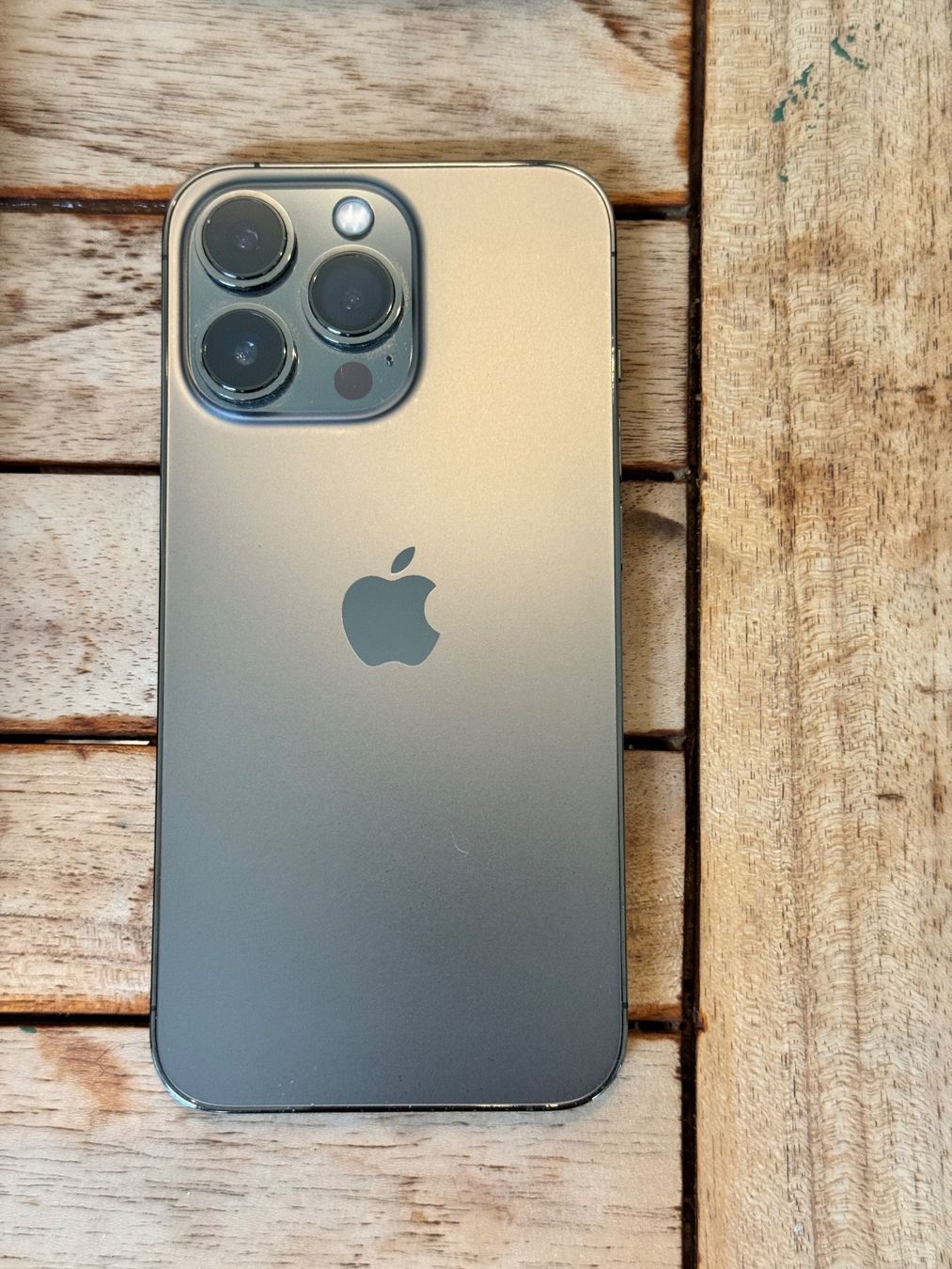 Apple Telefoni cellulari / Smartphones: iPhone 13 Pro, 128GB, Graphit - Akku 100% – Usato da Basel venduto da lid_2ch5 2