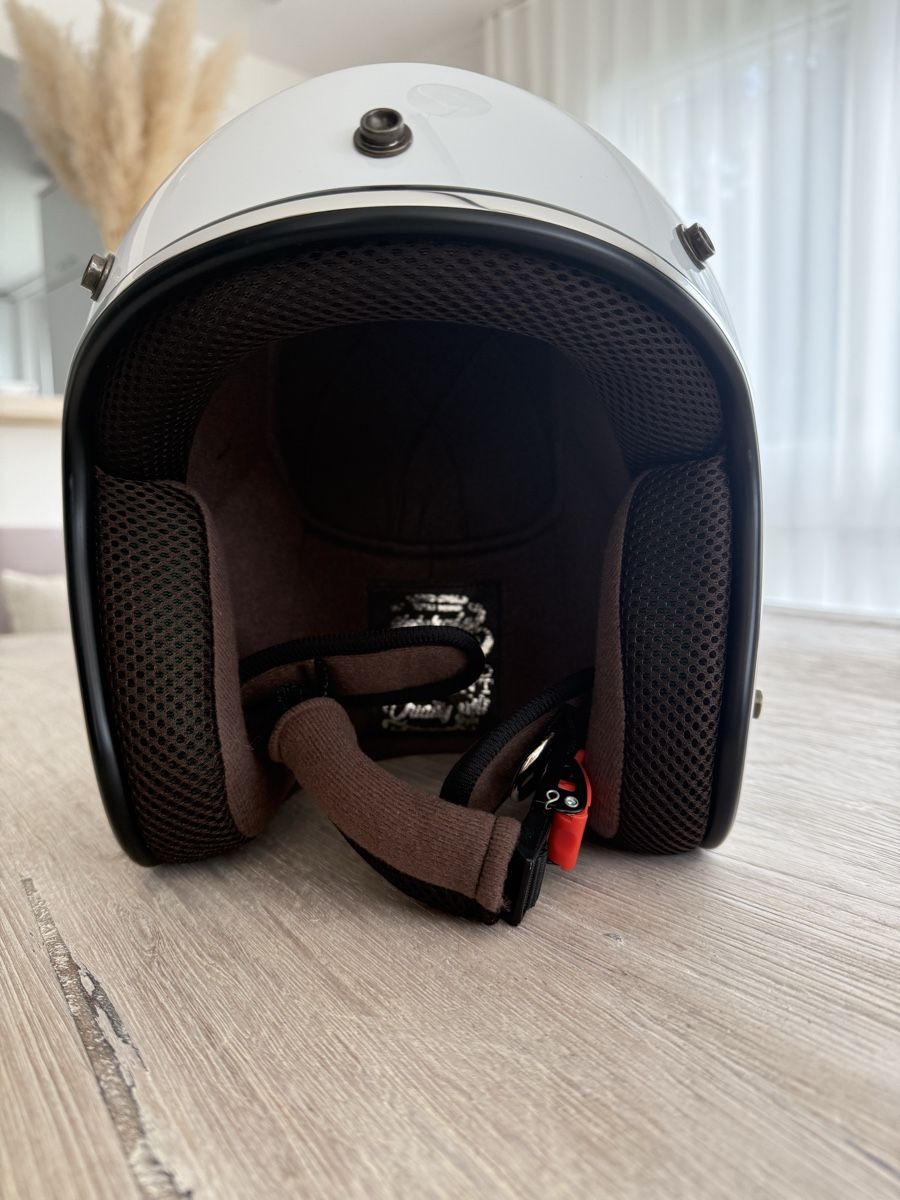 Caschi & visiere: Helm – Usato da Luzern venduto da Sandiego2006 1