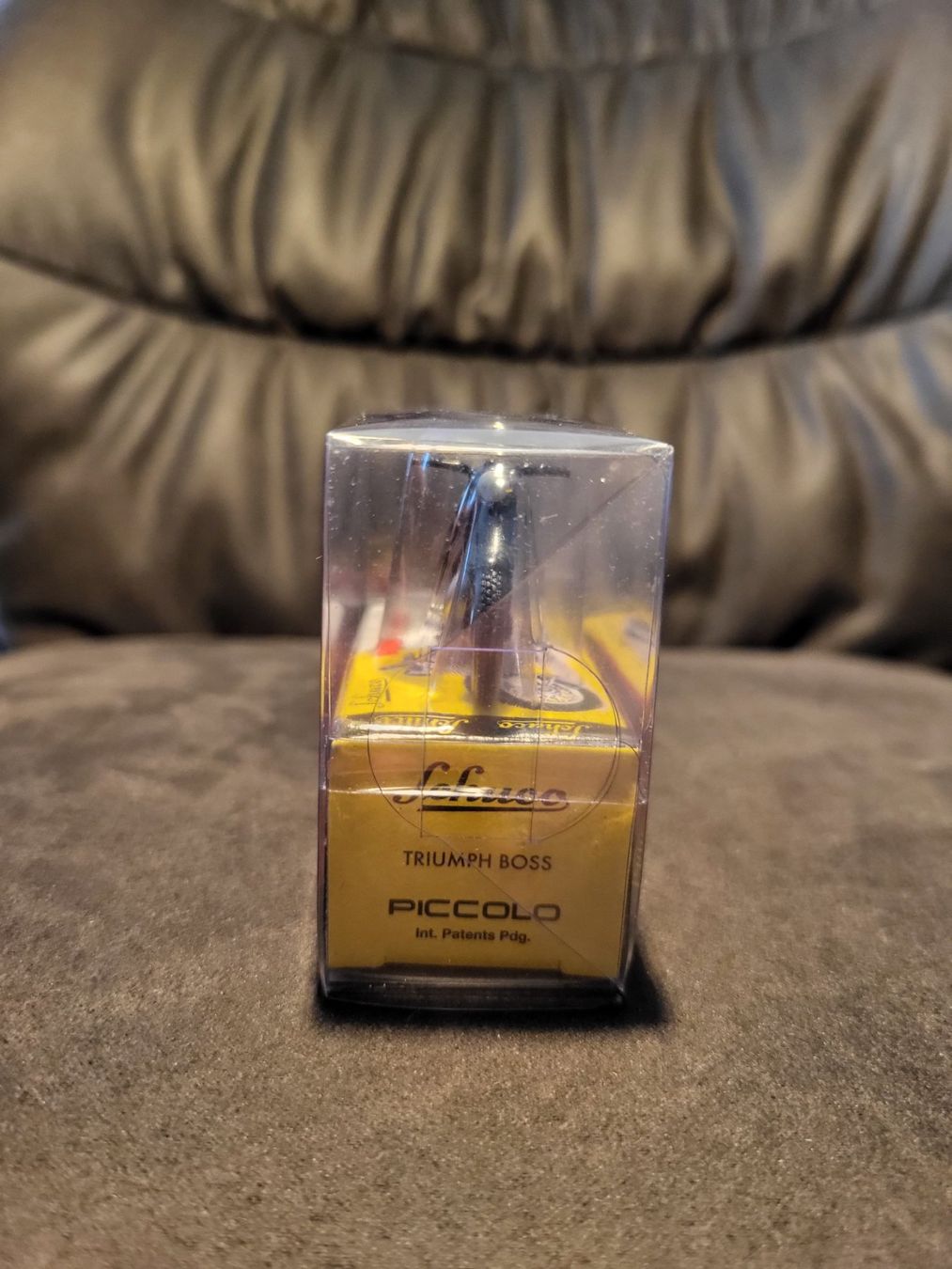 Schuco Kit di modellismo & Modellini statici: Schuco Piccolo Triumph Boss Motorrad Modell – Nuovo e nell'imballaggio originale da Ittigen venduto da 72er 1