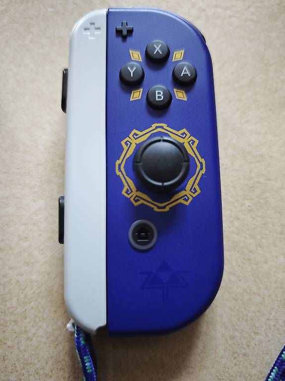 Nintendo Manettes: Nintendo Switch Joy Cons Zelda – D'occasion à Leibstadt par Rova 3