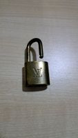 Cadenas sans click ,Louis Vuitton