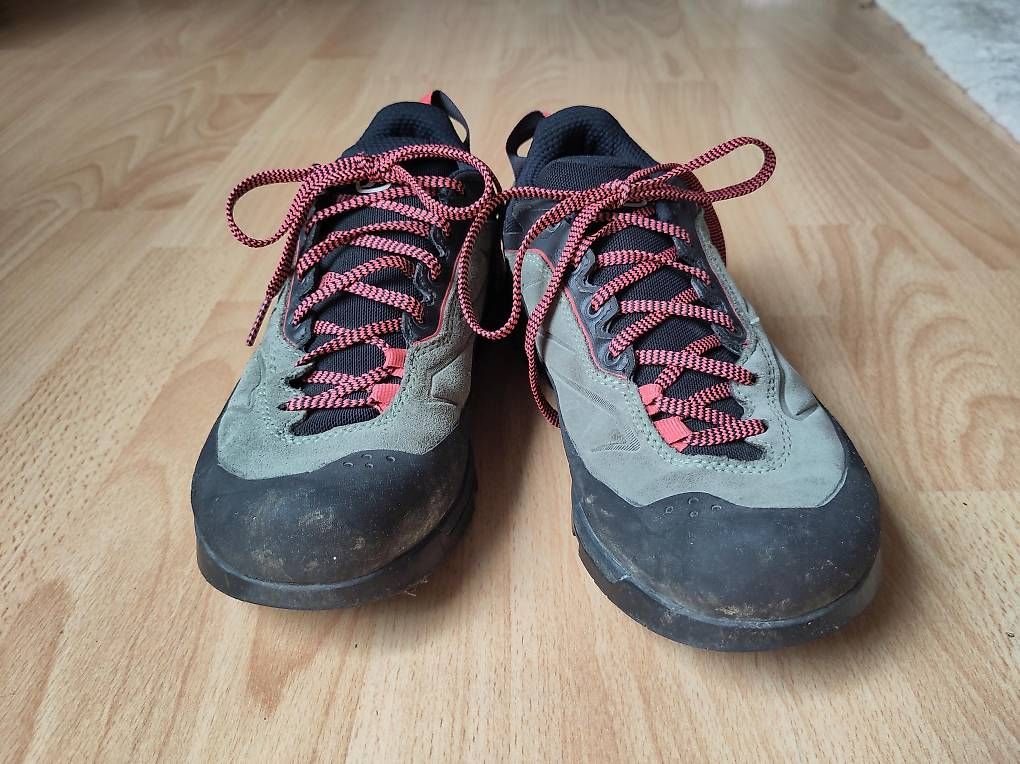 Scarpa Chaussures femmes: Scarpa Rapid XT GTX Gr. 38 (37) – D'occasion à Luzern par Poe02