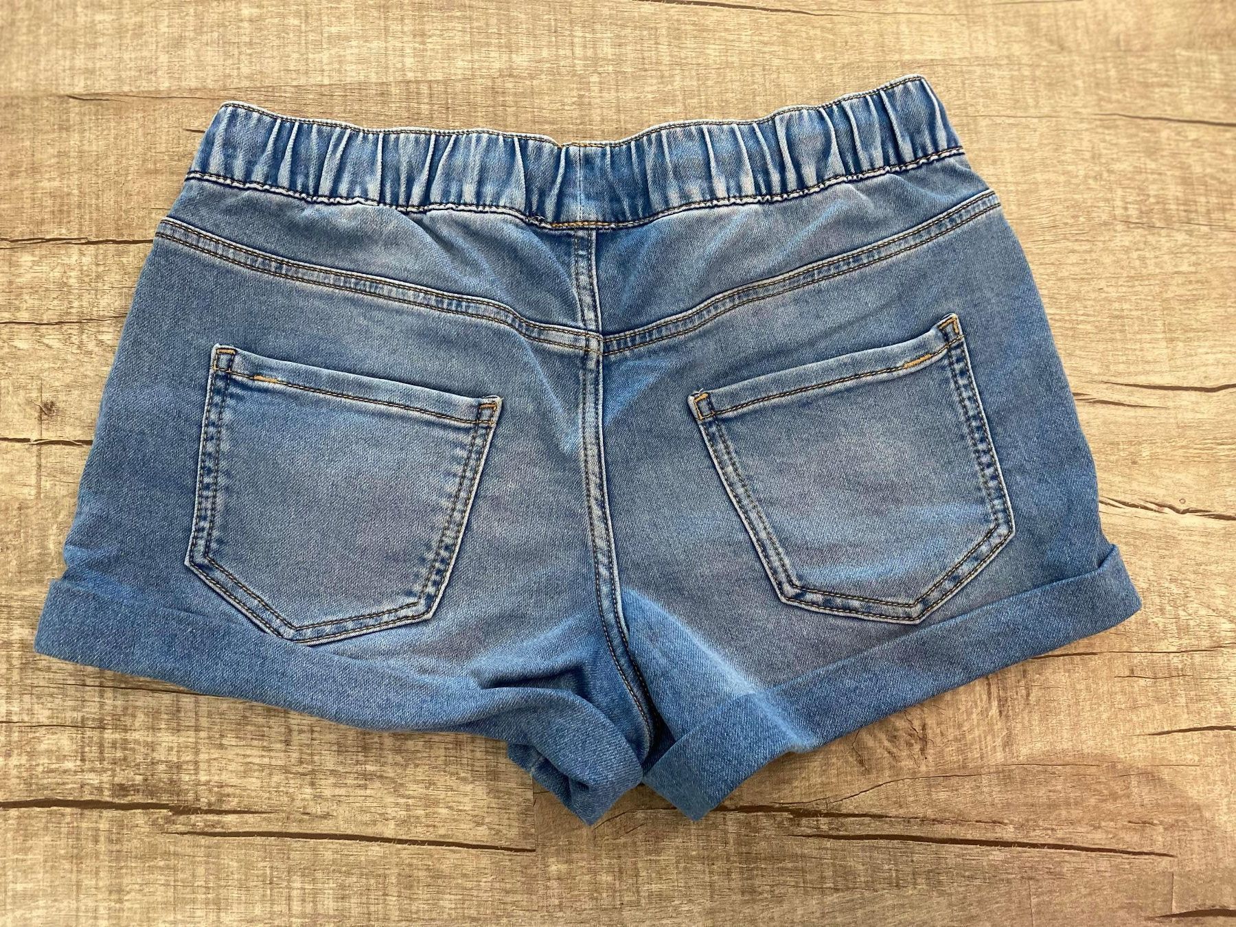 Esprit Jeans: Esprit Shorts - Grösse 27 - Farbe blue light washed – Nuovo (secondo la descrizione) da Eschenbach SG venduto da Sums 1