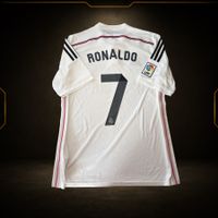 Real Madrid Domicile 2014/15 – Ronaldo #7 (8.5/10) (L)