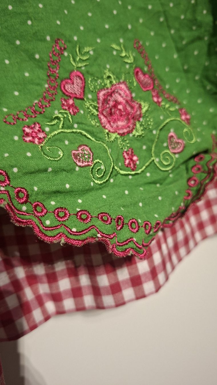 C&A Kleider: Pink-grünes Dirndl – Gebraucht aus Oberengstringen von Kimchimon 3