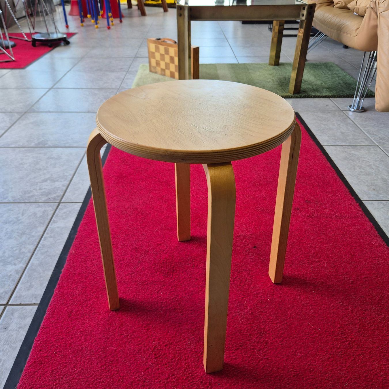 Ikea Sgabelli: Frosta Style Stool Hocker Stapelhocker Style Alvar Aalto – Usato da Nottwil venduto da Wondewa-Shop 8