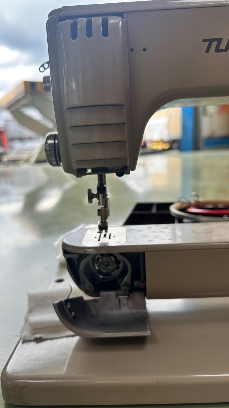 Machines à coudre: TURISSA Automatic – D'occasion à Regensdorf par Powershift2 7