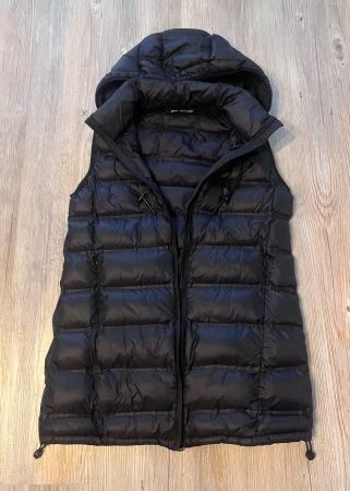 Zara Lightweight Gilet schwarz, Gr. S, neu