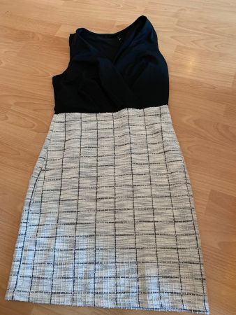 Jolie robe River Island t. 34 ou xs