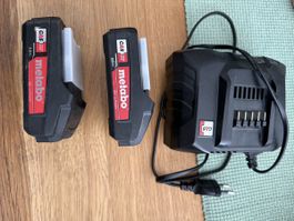 Metabo Ladegerät mit 2 Akkus
