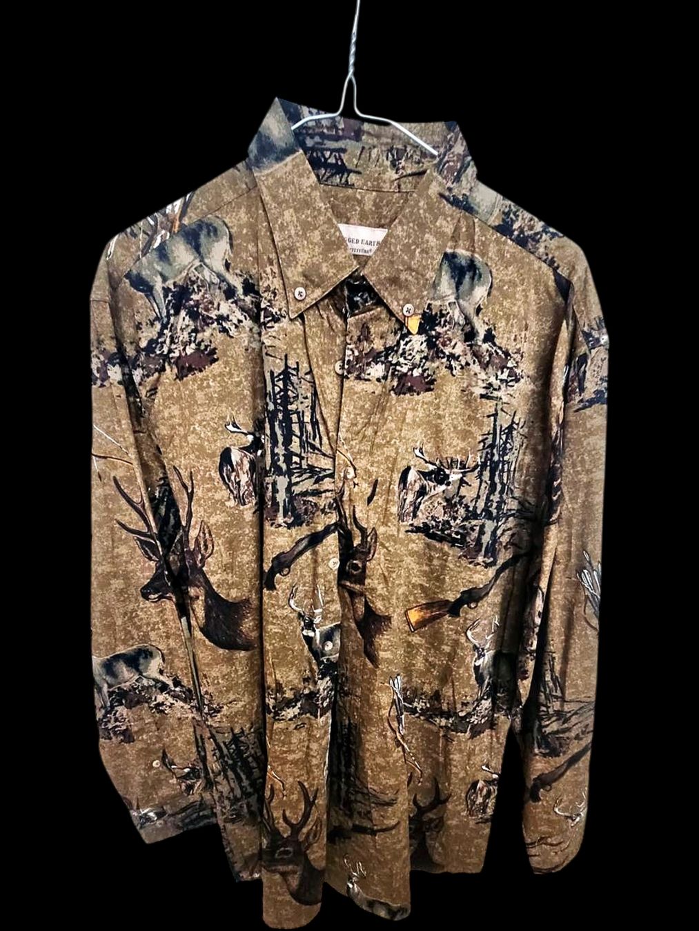 Chemises: Rugged Earth Outfitters Jagdmuster Button-Down-Hemd – D'occasion à Zug par vinokilo 1