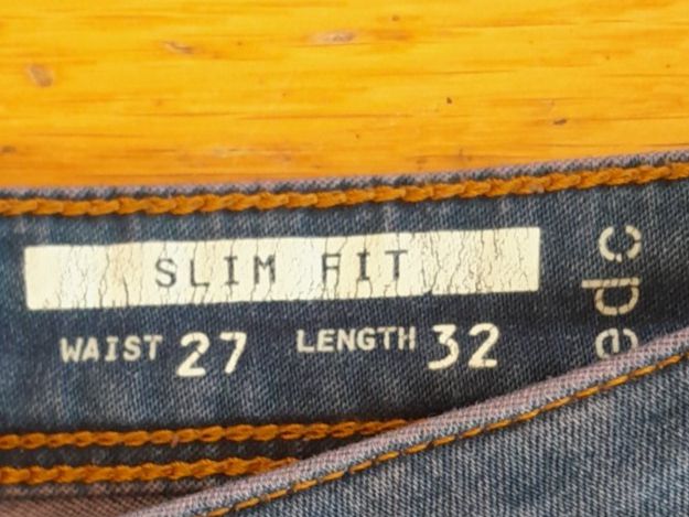 Esprit Jeans: Jeans Grösse 27 – Usato da Worb venduto da Osterthal 2