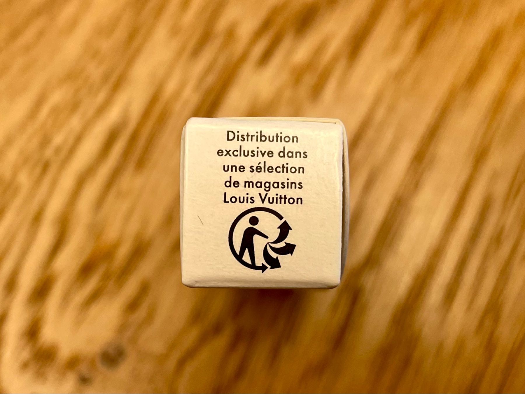Louis Vuitton Profumi & Eau de Toilette: Louis Vuitton Lovers Parfümprobe – 2 ml – Nuovo e nell'imballaggio originale da Freienbach venduto da privat_konto_ch 5