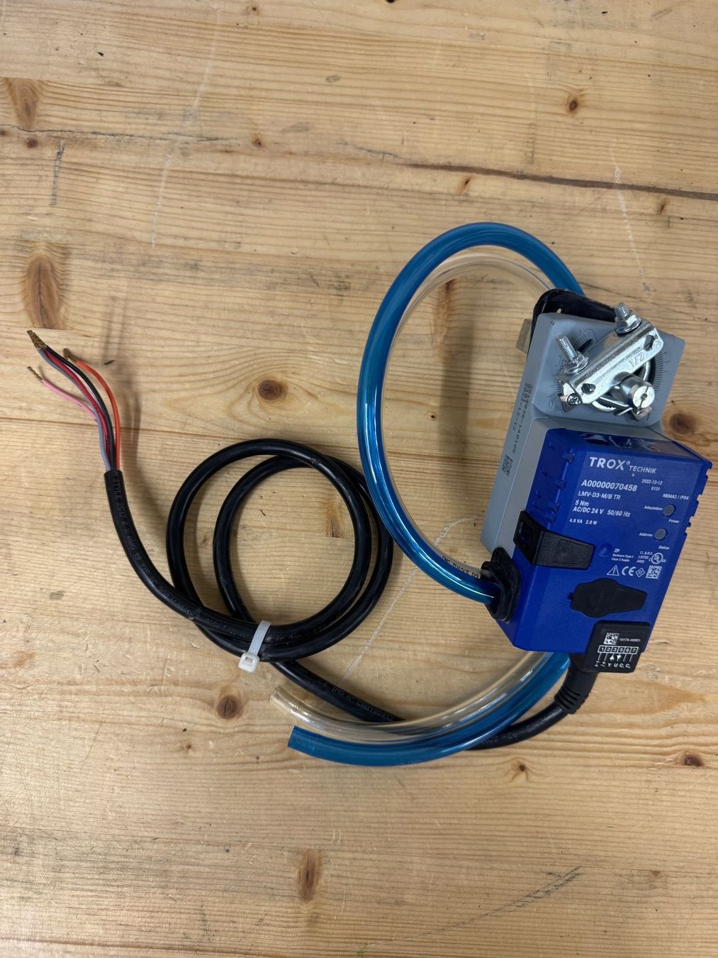 Moteurs: Trox Stellmotor, A00000070458 – D'occasion à Grüningen par B.A.K.A.F 1