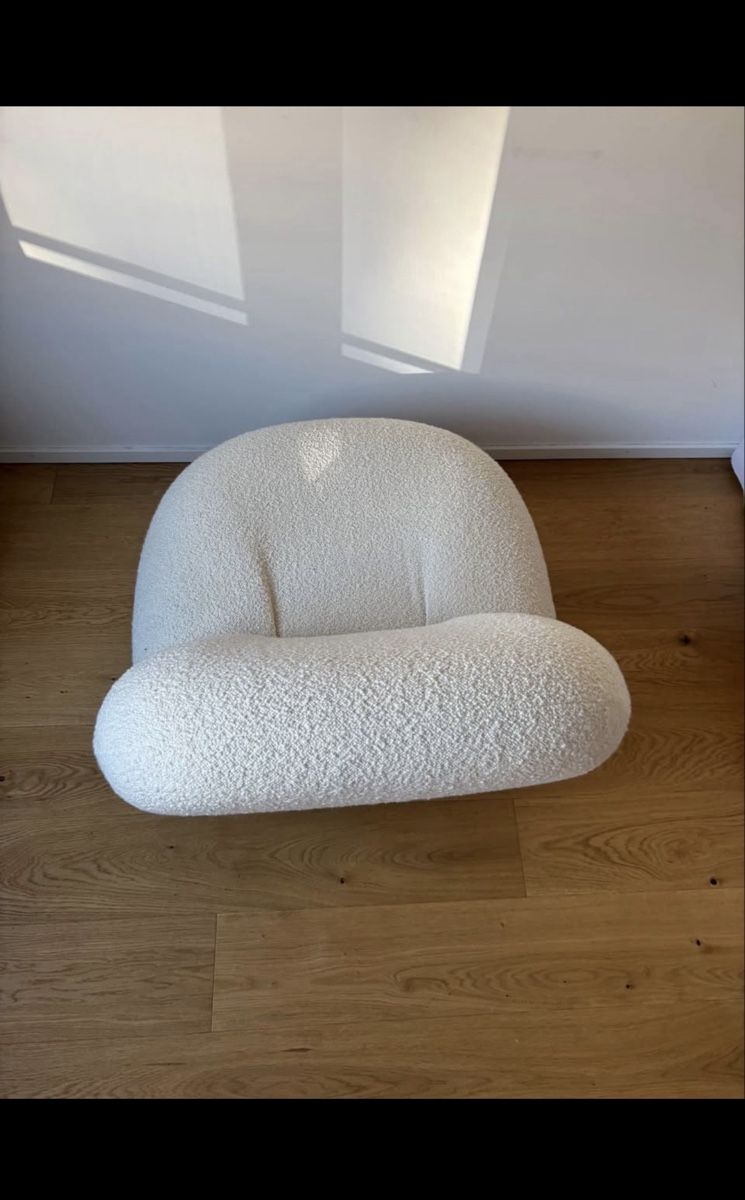 Gubi Sedie: Gubi Pacha Lounge Chair – Nuovo (secondo la descrizione) da Zürich venduto da danielonri
