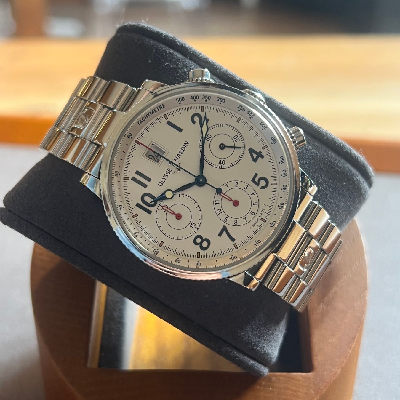 Ulysse Nardin Orologi: Ulysse Nardin Marine Chronograph Silver Dial 363-22 – Usato da Carouge GE venduto da Watchaser 7