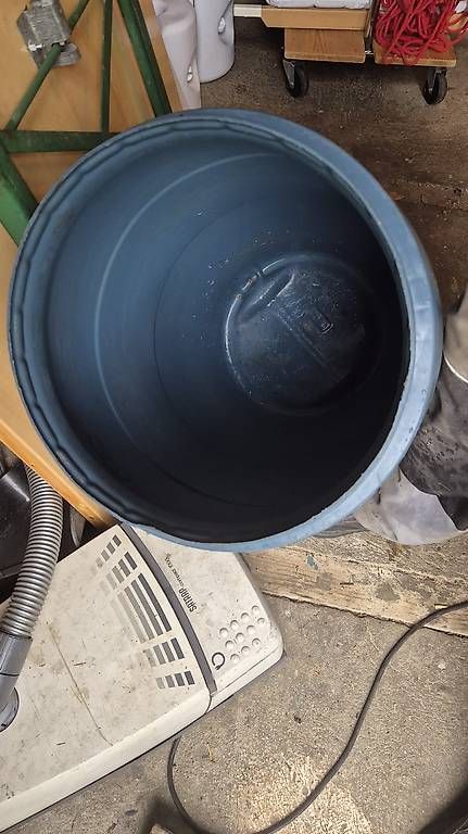 Accessori: Kunststofffässer 5 St – Usato da Niederbipp venduto da flodur55 1