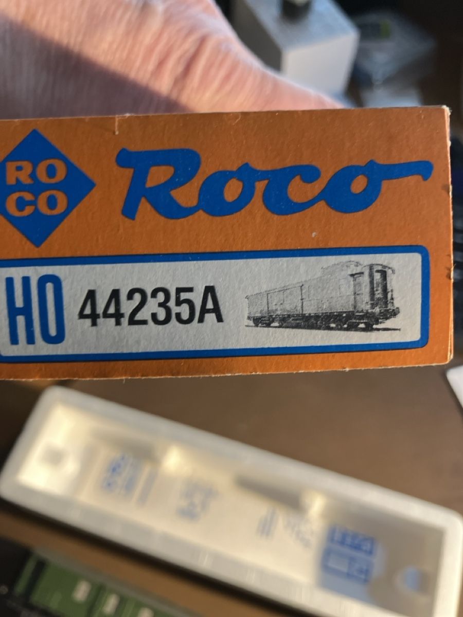 Roco Modellini di ferrovie: Roco 44235 A Postwagen – Usato da Spreitenbach venduto da Strolch 2