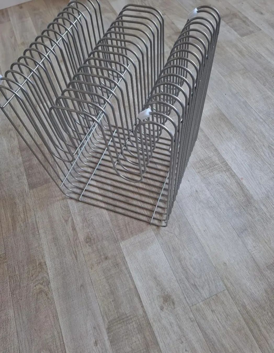 Altro in Decorazioni & Accessori: Design Zeitschriftenständer – Usato da Brig venduto da pra_b5r9 1