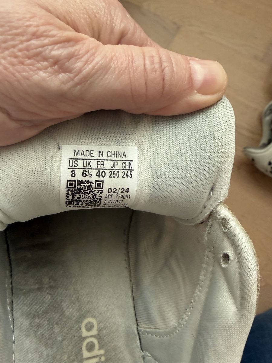 Adidas Scarpe da donna: Adidas Campus Spezial Grösse 40 – Usato da Bonstetten venduto da Moma10 5
