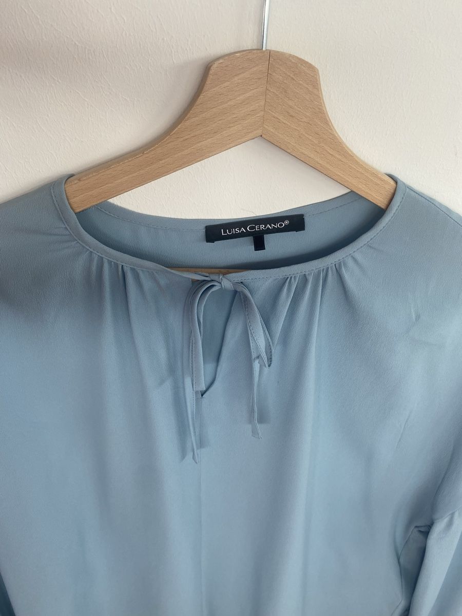 Luisa Cerano Camicette: Luisa Cerano Bluse Acetat und Seide Gr. 36 hellblau – Nuovo (secondo la descrizione) da Meggen venduto da 6003Luzern 1