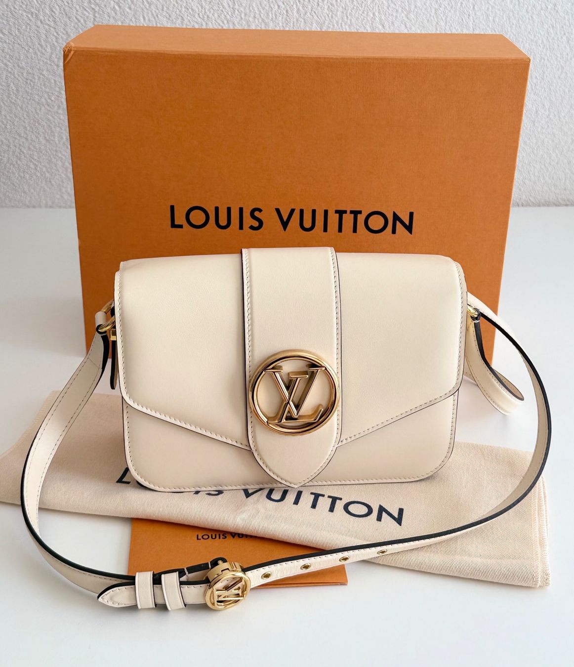 Louis Vuitton Borse da donna: Louis Vuitton Pont 9 Cream – Usato da Reinach AG venduto da RobbisB 3