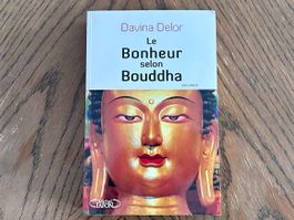 Libro "Le Bonheur selon Bouddha" di Davina Delor